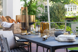 Tischware, bunte Gartenschläuche, Gläserset, bunte Gläser, Strandkörbe, Badetasche Damen, Ibiza, Geschenk, Hochzeit, Gießkanne, Garden Glory, Gartenaccessoires, 1190, Wien, Homestore by Hofzeile27, Geschenkideen, Gartenparty, Gartendekoration, Gartendeko, Gartenzubehör